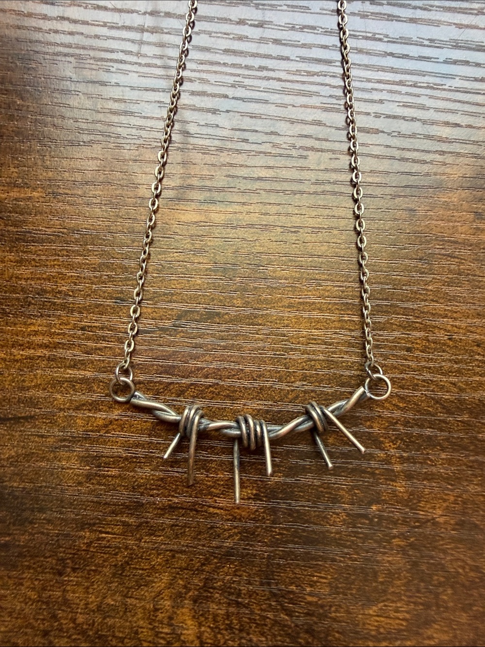 Silver toned, metal Barbwire punk biker goth Spike Bar Necklace - Silver